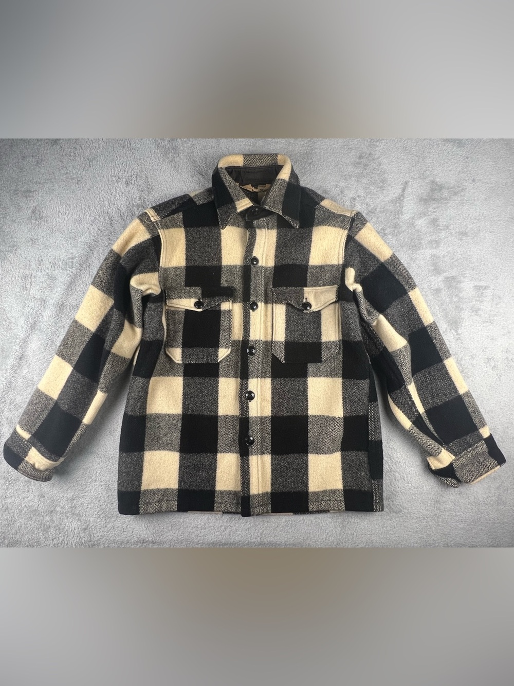 VTG 60s Woolrich Jacket Mens Size 15 Medium Heavy Wool Flannel Overshirt Shacket - Picture 1 of 13